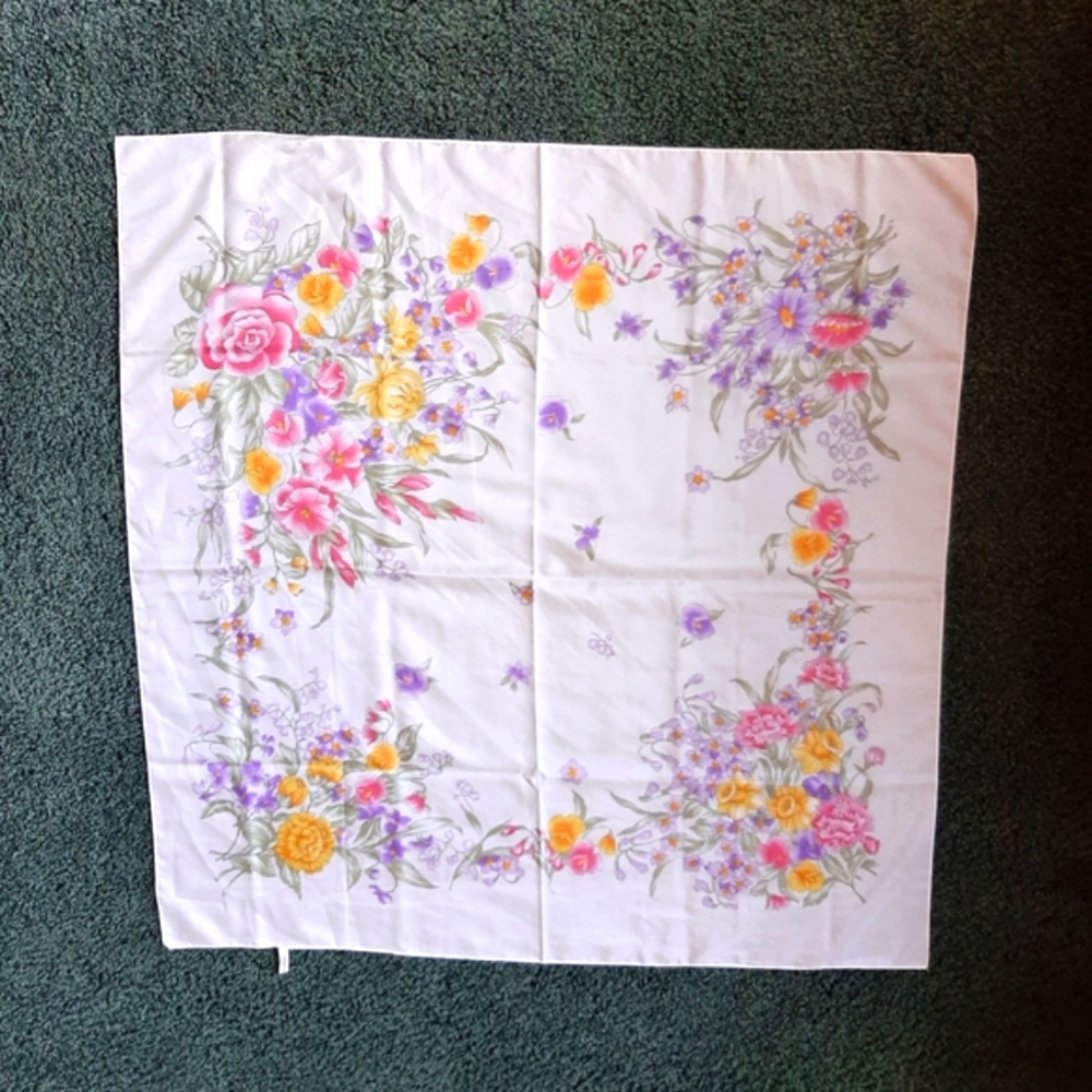 Italian Made Polyester Scarf (Avon)